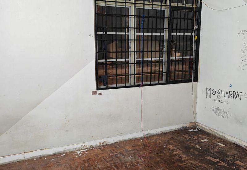  Taman Langat Murni Banting Pangsapuri Langat Utama For Sale