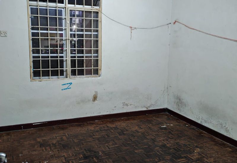  Taman Langat Murni Banting Pangsapuri Langat Utama For Sale