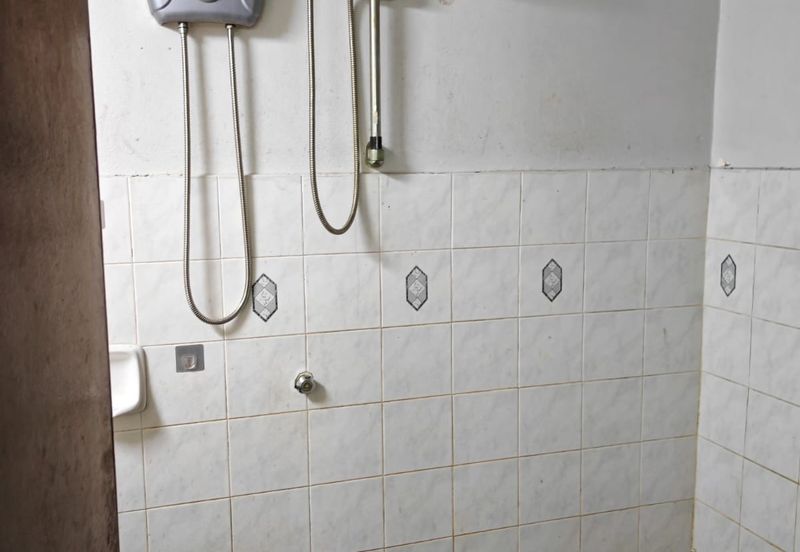  Taman Langat Murni Banting Pangsapuri Langat Utama For Sale