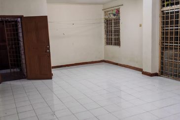  Taman Langat Murni Banting Pangsapuri Langat Utama For Sale