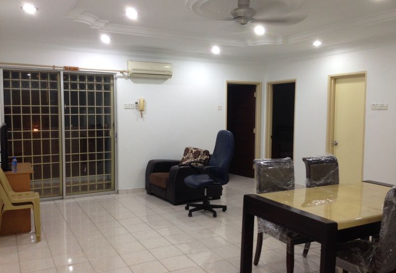 Bayu Puteri Apartment