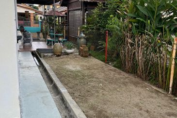 Laluan Desa Putra 21 Desa Putra Indah Ipoh Perak Single Storey Bungalow for Sale Fully Furnished