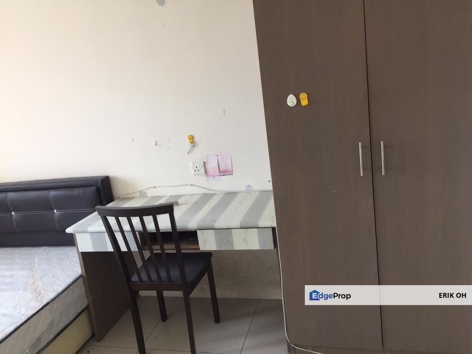 East Lake Residence Seri Kembangan Condominium Corner Unit For Sale, Selangor, Seri Kembangan