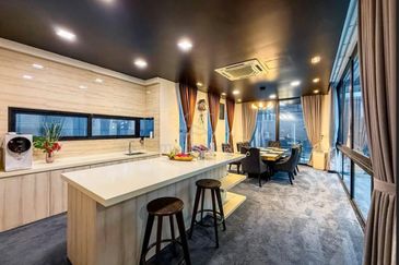 Sering Ukay Ampang Triple Storey Bungalow For Sale Freehold Individual Title Non Bumi Lot