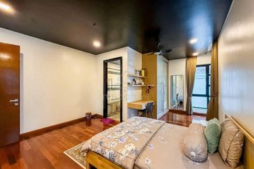 Sering Ukay Ampang Triple Storey Bungalow For Sale Freehold Individual Title Non Bumi Lot