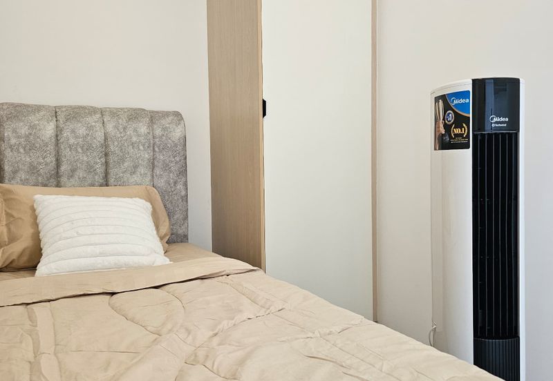 Bangsar South Laurel Residence for Sale Fully Furnish High Floor Unit