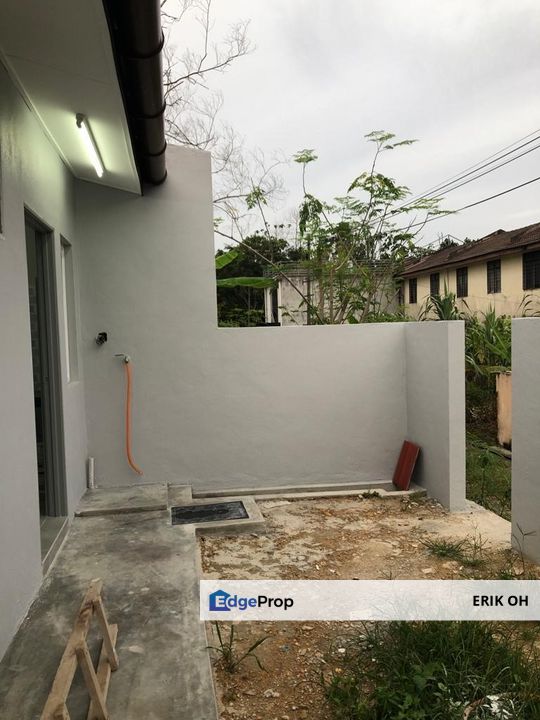 Taman Kemboja Bukit Sentosa Rawang Selangor – Intermediate 2 Storey House for Sale, Selangor, Serendah