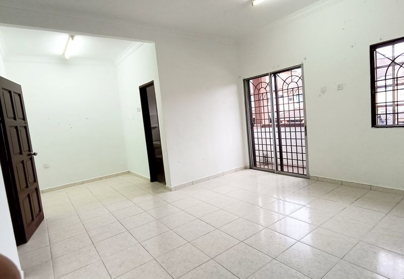 Taman Pine Jerantut Double-Storey Terrace House for Sale