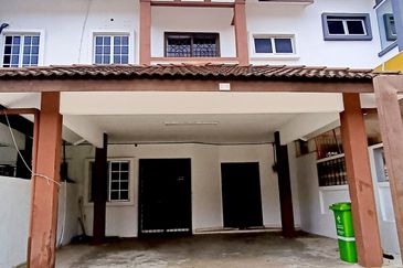 Taman Pine Jerantut Double-Storey Terrace House for Sale