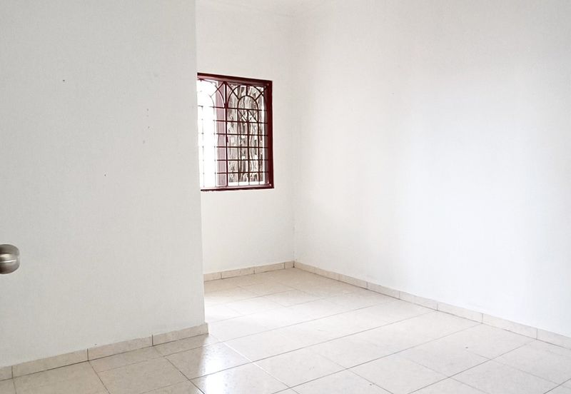 Taman Pine Jerantut Double-Storey Terrace House for Sale