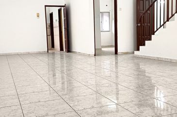 Taman Pine Jerantut Double-Storey Terrace House for Sale