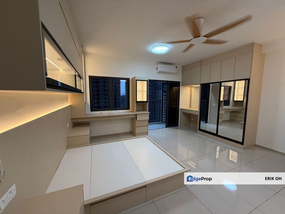 One Equine Residence Your New Home in Equine Park! Perfect for a Couple, Selangor, Seri Kembangan