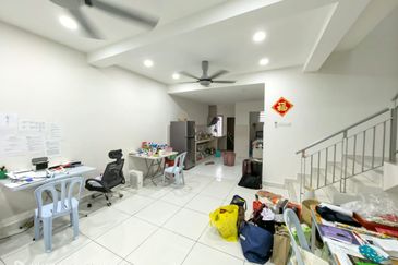 Camelia Residence, Semenyih Double Storey Terrace House for Sale –Furnish Renovated