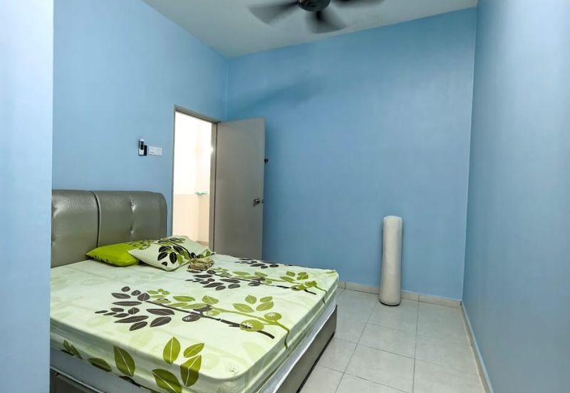 Camelia Residence, Semenyih Double Storey Terrace House for Sale –Furnish Renovated