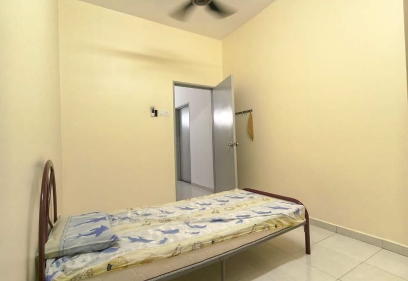 Camelia Residence, Semenyih Double Storey Terrace House for Sale –Furnish Renovated