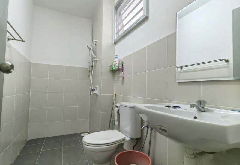 Camelia Residence, Semenyih Double Storey Terrace House for Sale –Furnish Renovated