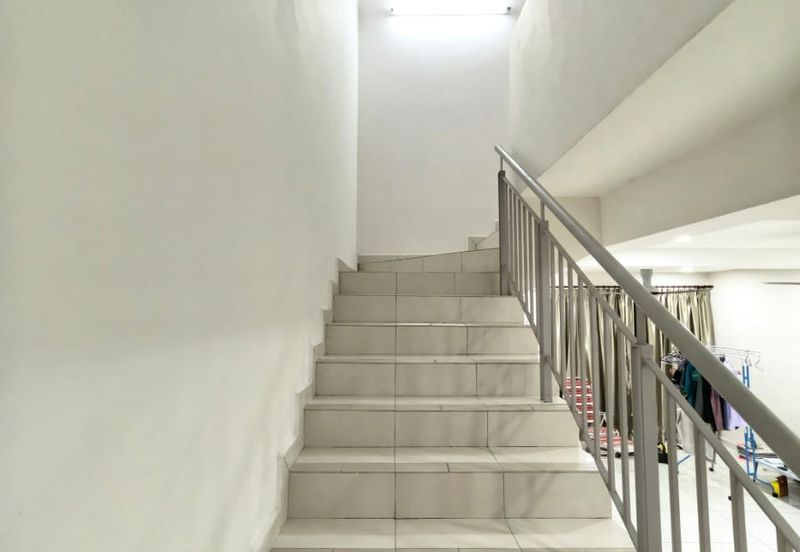 Camelia Residence, Semenyih Double Storey Terrace House for Sale –Furnish Renovated