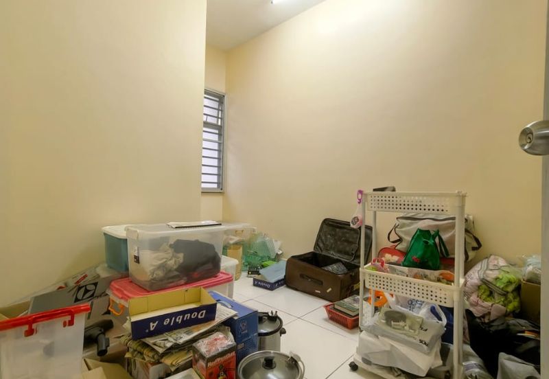 Camelia Residence, Semenyih Double Storey Terrace House for Sale –Furnish Renovated