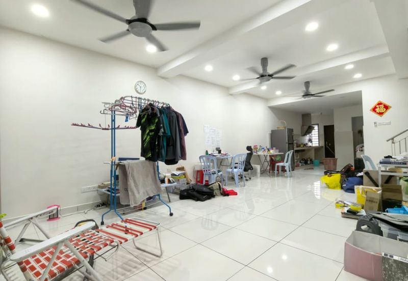 Camelia Residence, Semenyih Double Storey Terrace House for Sale –Furnish Renovated