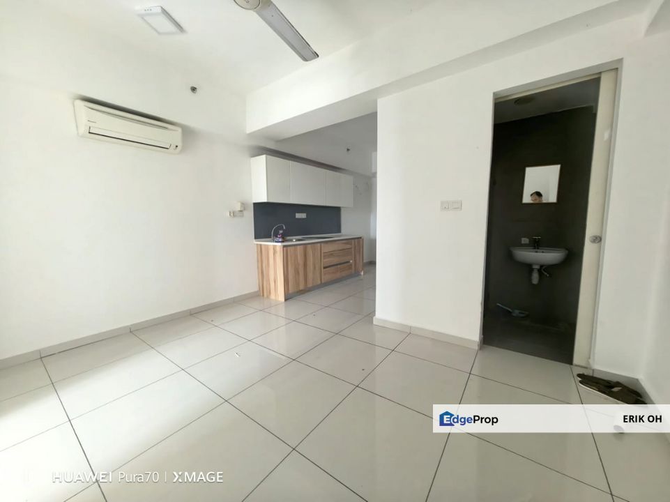 Investment Gem! 1R1B at Dvogue Residence, PJ | 431 sqft | RM 286k | Rental Up to RM 1,800, Selangor, Petaling Jaya
