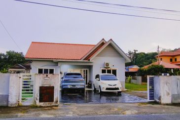 Sungai Buluh, Kuang, Single Storey Bungalow FOR SALE