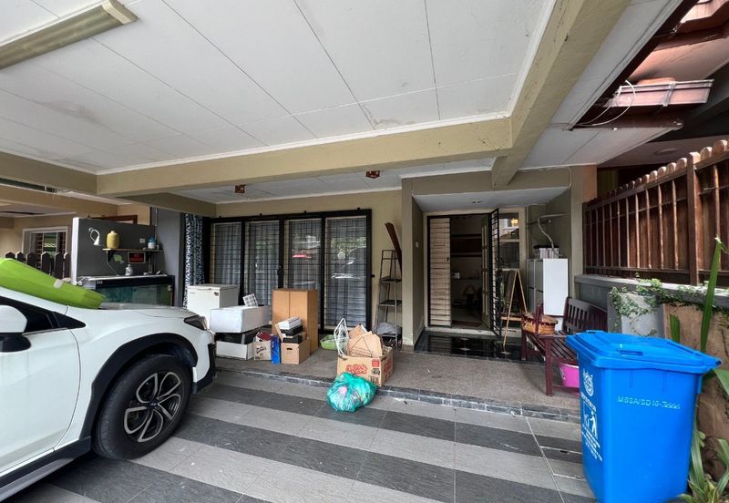 Shah Alam, Bukit Jelutong, Jalan Birai, DOUBLE STOREY SUPERLINK FOR SALE 