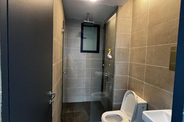 The Valleys @ SkySierra