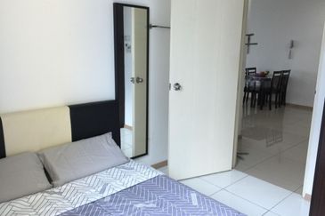 Vista Alam Serviced Apartment
