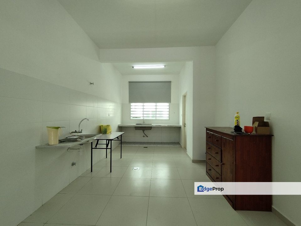 Seremban, Bandar Sri Sendayan, Taman Hijayu 3 (Elvina), DOUBLE STOREY TERRACE HOUSE FOR SALE, Negeri Sembilan, Siliau