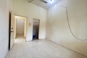 Jalan Sungai Pinang 4/16