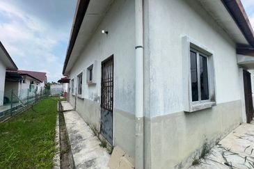 Jalan Sungai Pinang 4/16