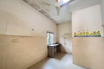 Jalan Sungai Pinang 4/16