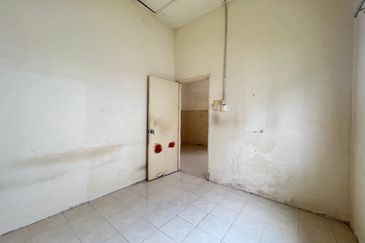 Jalan Sungai Pinang 4/16