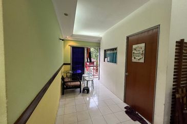 Kayangan Apartment
