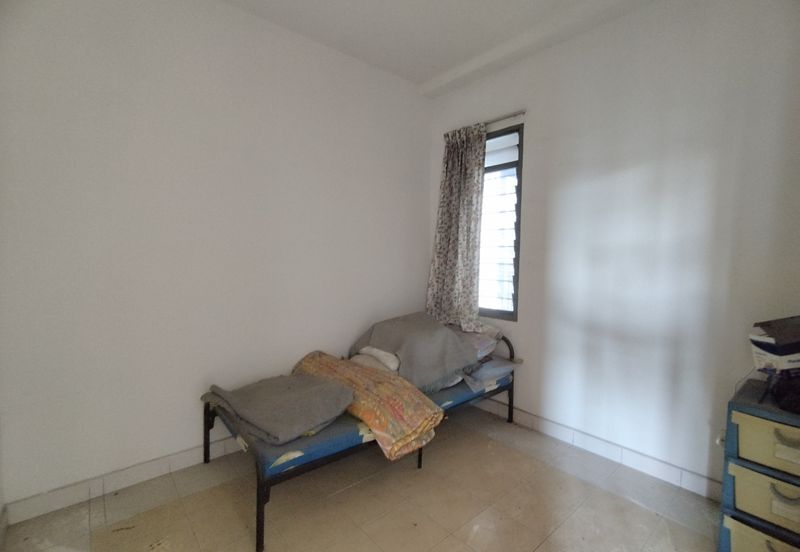 APARTMENT CAMELIA COURT (NILAI IMPIAN)