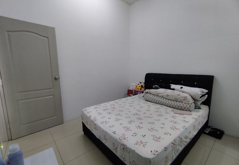 TAMAN BAYU INDERA, LUKUT