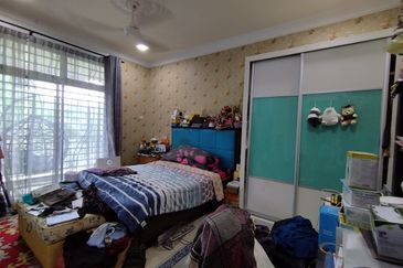 RESIDENCE HILLS @ TAMAN TUANKU JAAFAR