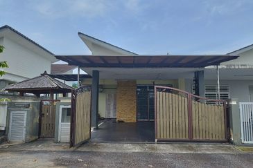 RESIDENCE HILLS @ TAMAN TUANKU JAAFAR