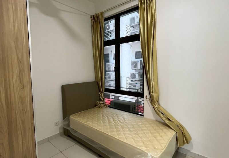 D'Summit Residences @ Kempas Utama