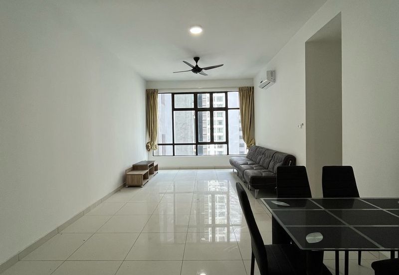 D'Summit Residences @ Kempas Utama