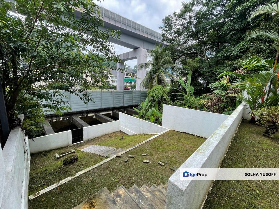 Bangsar Medang Serai lower townhouse with big land  4 rooms, Kuala Lumpur, Bangsar