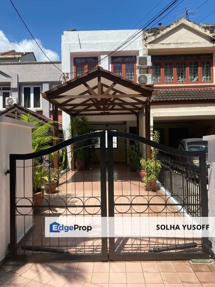 Bangsar Medang Serai lower townhouse with big land  4 rooms, Kuala Lumpur, Bangsar