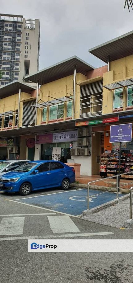 Kelana Jaya Dataran Glomac shoplot selling with ready tenancy, Selangor, Petaling Jaya