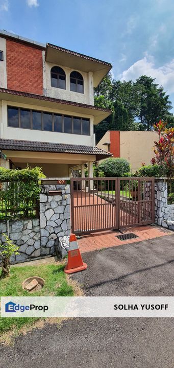 Bangsar Limau Purut endlot linked house with land going cheap, Kuala Lumpur, Bangsar