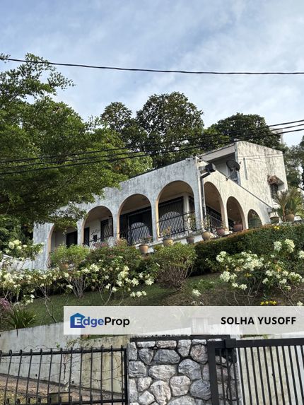 Tempinis Bungalow on a hill with big land area at cul de sac, Kuala Lumpur, Bangsar