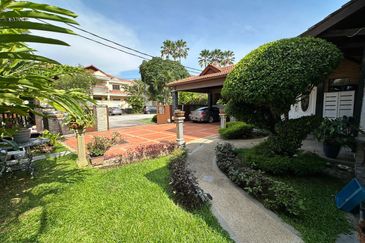 PJ Jalan Kemajuan bungalow lot