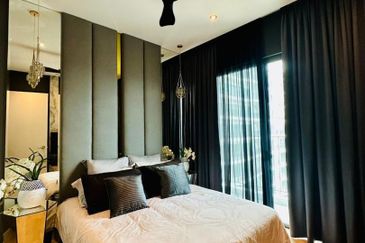 Datum Jelatek Residence