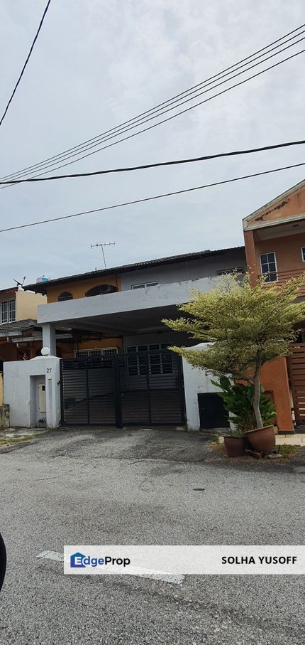 Ampang Taman Dato Ahmad Razali intermediate linked house, Kuala Lumpur, Ampang Hilir
