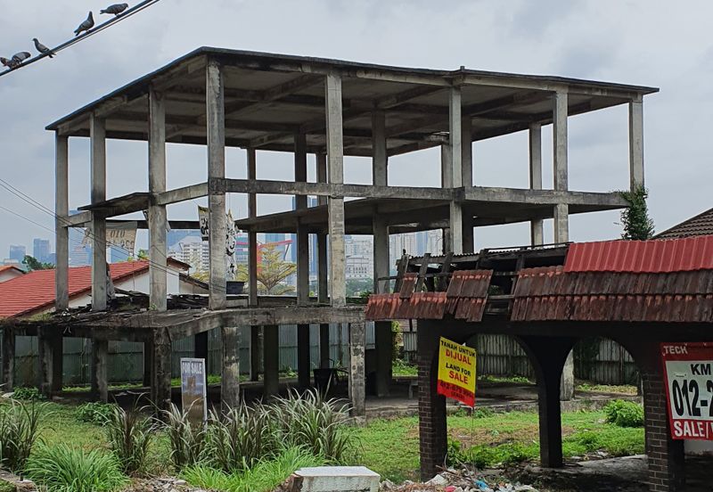 Jalan Kemajuan 12/18 