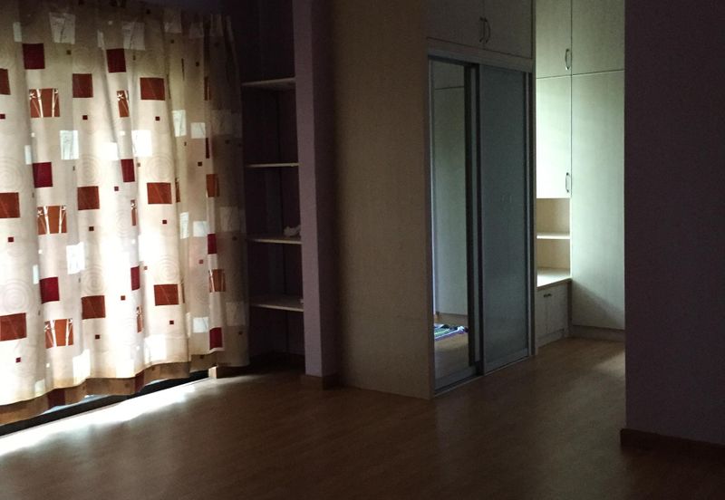 Putrajaya Precint 14 dsl terrace intetmediate unit